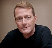 LEE CHILD
